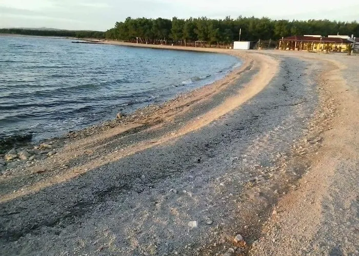 Ticic Διαμέρισμα Povljana