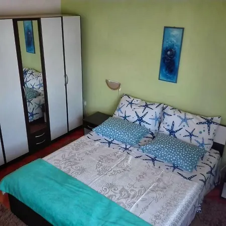Apartment Ticic *