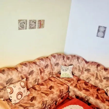 Ticic Apartment *
